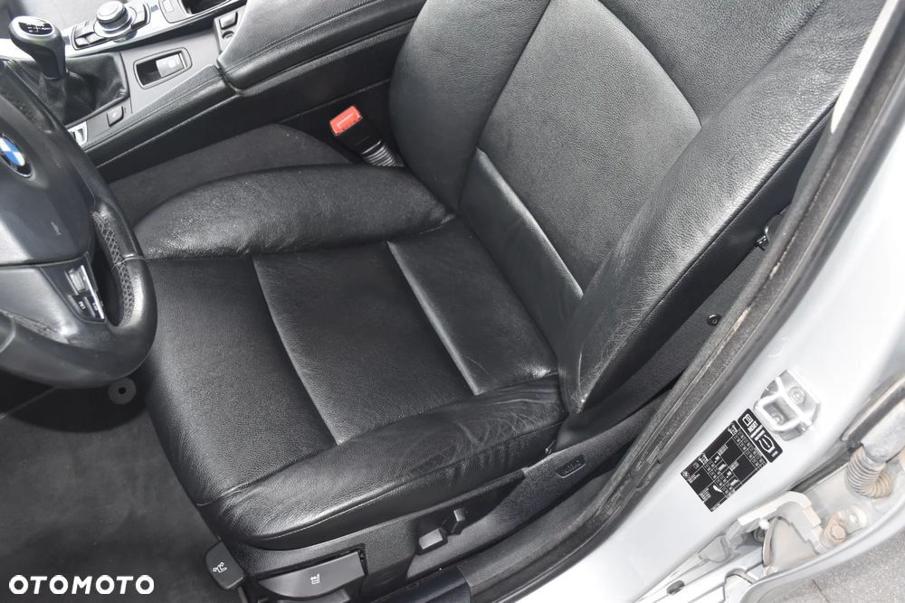 BMW Seria 5 520d - 7