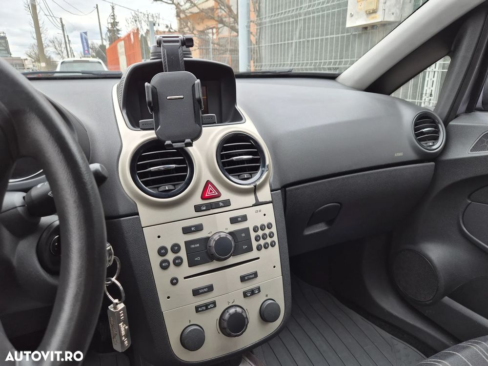 Opel Corsa 1.2i Enjoy - 8