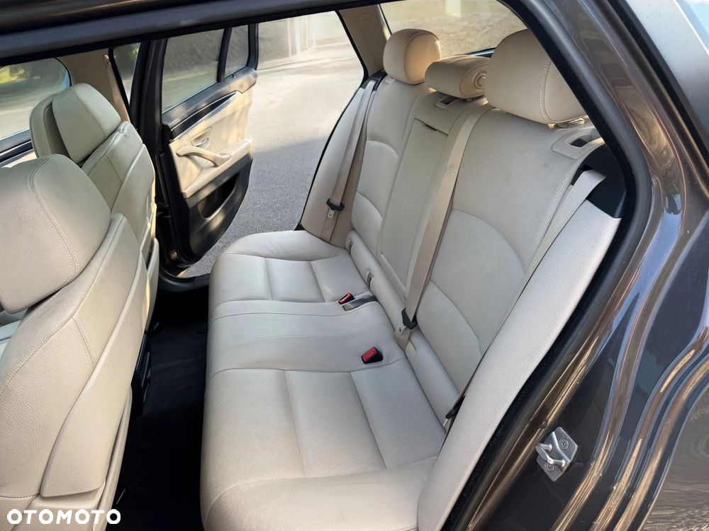 BMW Seria 5 520d Modern Line - 8