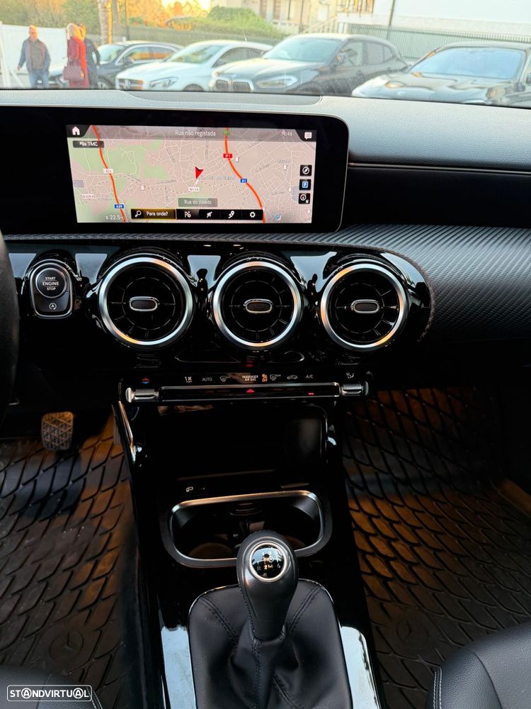 Mercedes-Benz CLA 180 d Shooting Brake Business Solutions - 16