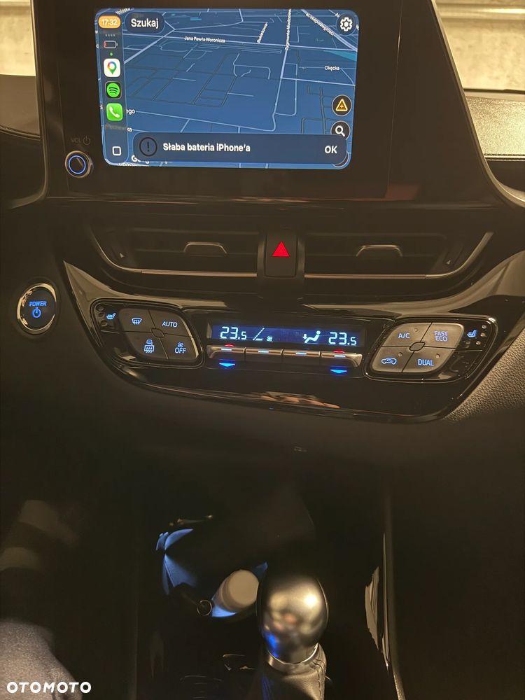 Toyota C-HR 2.0 Hybrid Style - 24