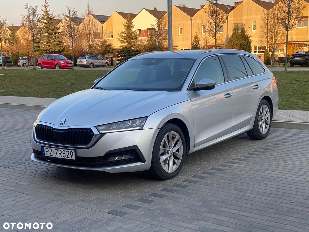 Skoda Octavia 2.0 TDI DSG Edition Plus - 2