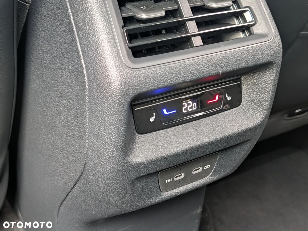 Volkswagen Tiguan 1.5 eTSI Life DSG - 33
