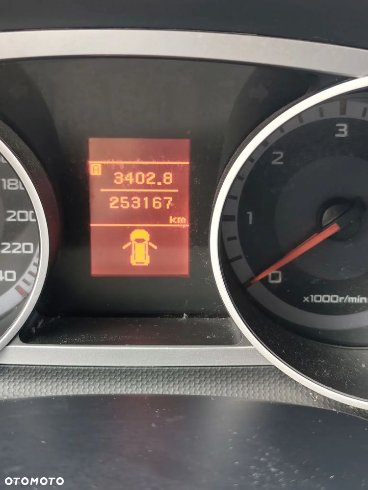 Peugeot 4007 2.2HDi Platinum - 14