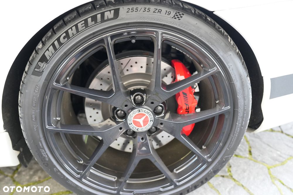 Mercedes-Benz Klasa C 63 AMG AMG SPEEDSHIFT MCT Edition 507 - 28