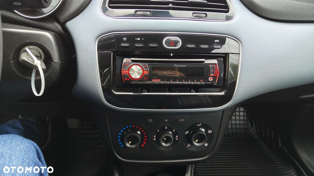 Fiat Punto Evo 1.4 8V Racing - 16