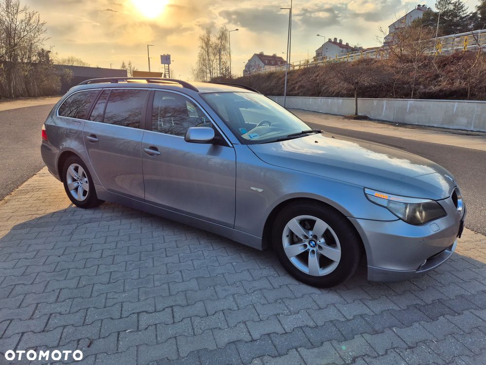 BMW Seria 5 520d - 5