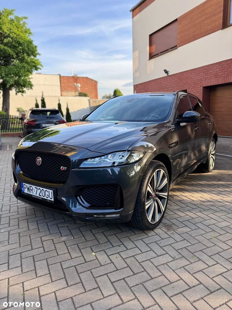Jaguar F-Pace 30d AWD R-Sport - 21