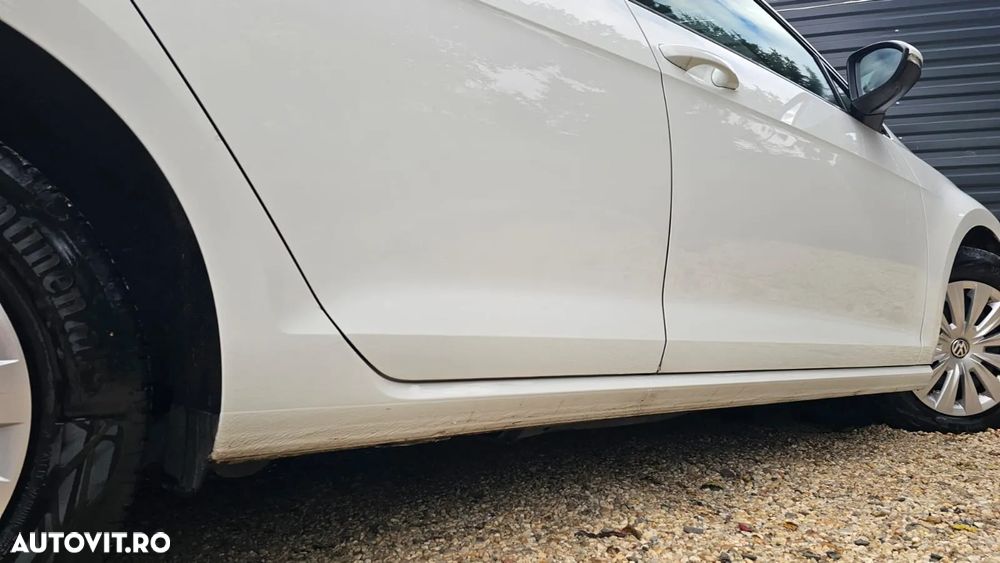 Volkswagen Golf 1.6 TDI - 11