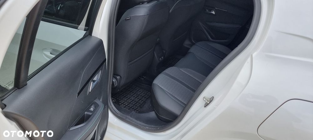 Peugeot 208 1.2 PureTech Allure S&S - 16