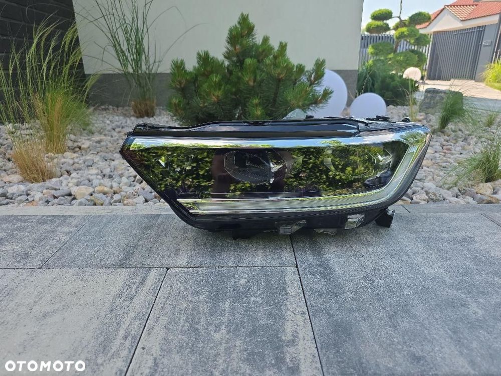 VW T ROC 2GA LIFT Lampa lewa przód Full Led Matrix IQ Light 2GA941035AF - 1