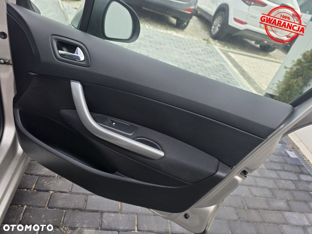 Peugeot 308 1.6 Premium - 37