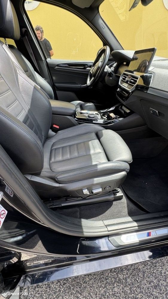 BMW iX3 M Sport Impressive - 7