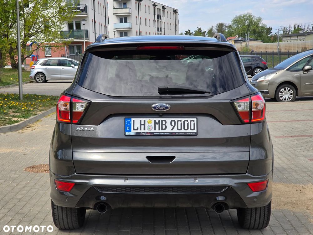 Ford Kuga 2.0 TDCi 4x4 ST-Line - 11
