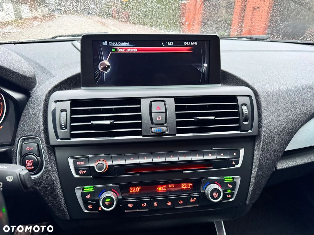 BMW Seria 1 125i Advantage sport - 13