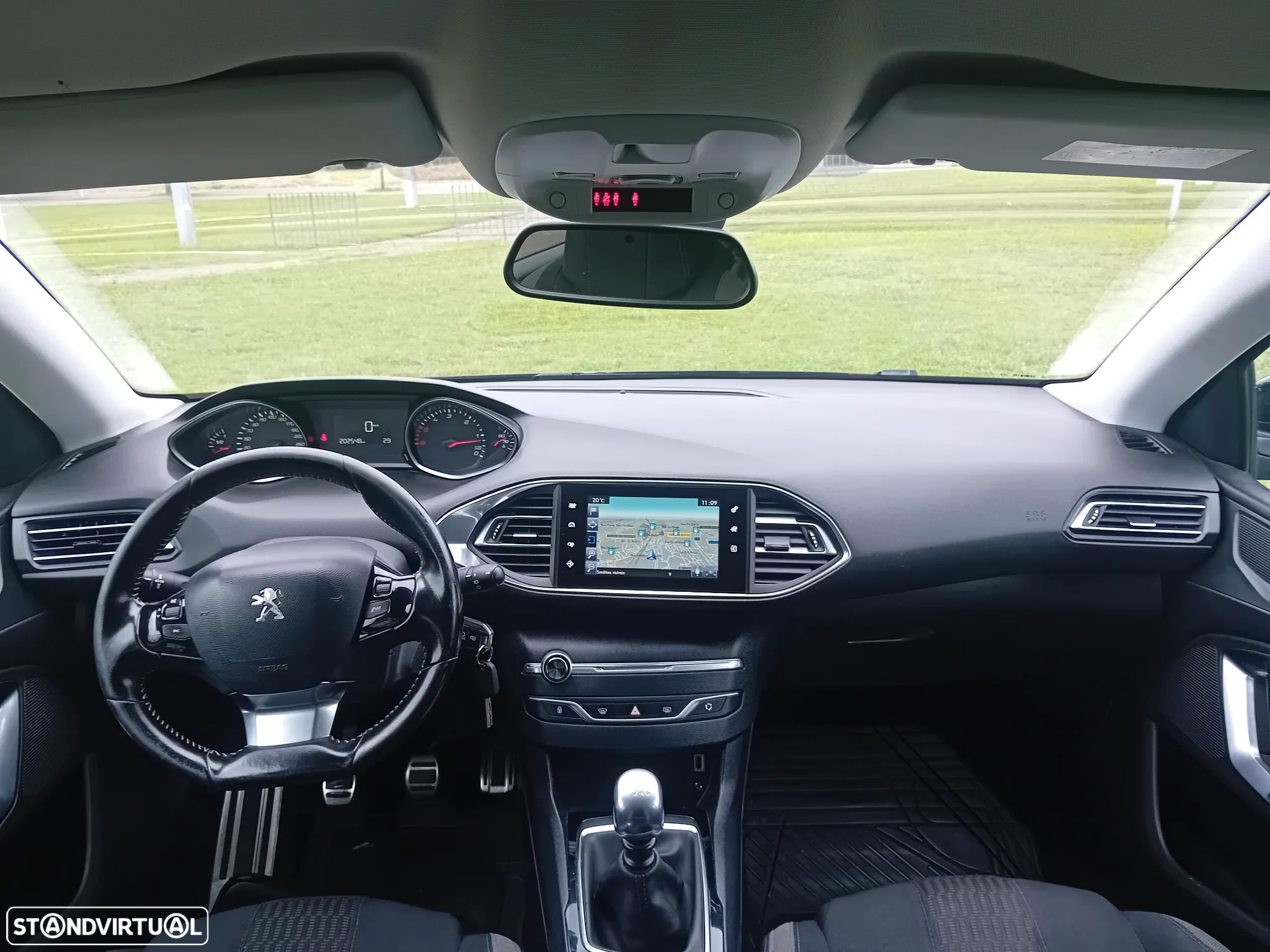 Peugeot 308 SW 1.6 BlueHDi Style J17 - 24