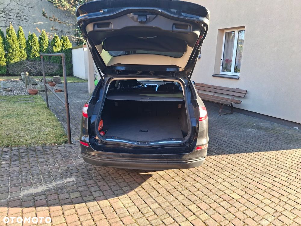 Ford Mondeo 1.5 EcoBoost Trend - 29