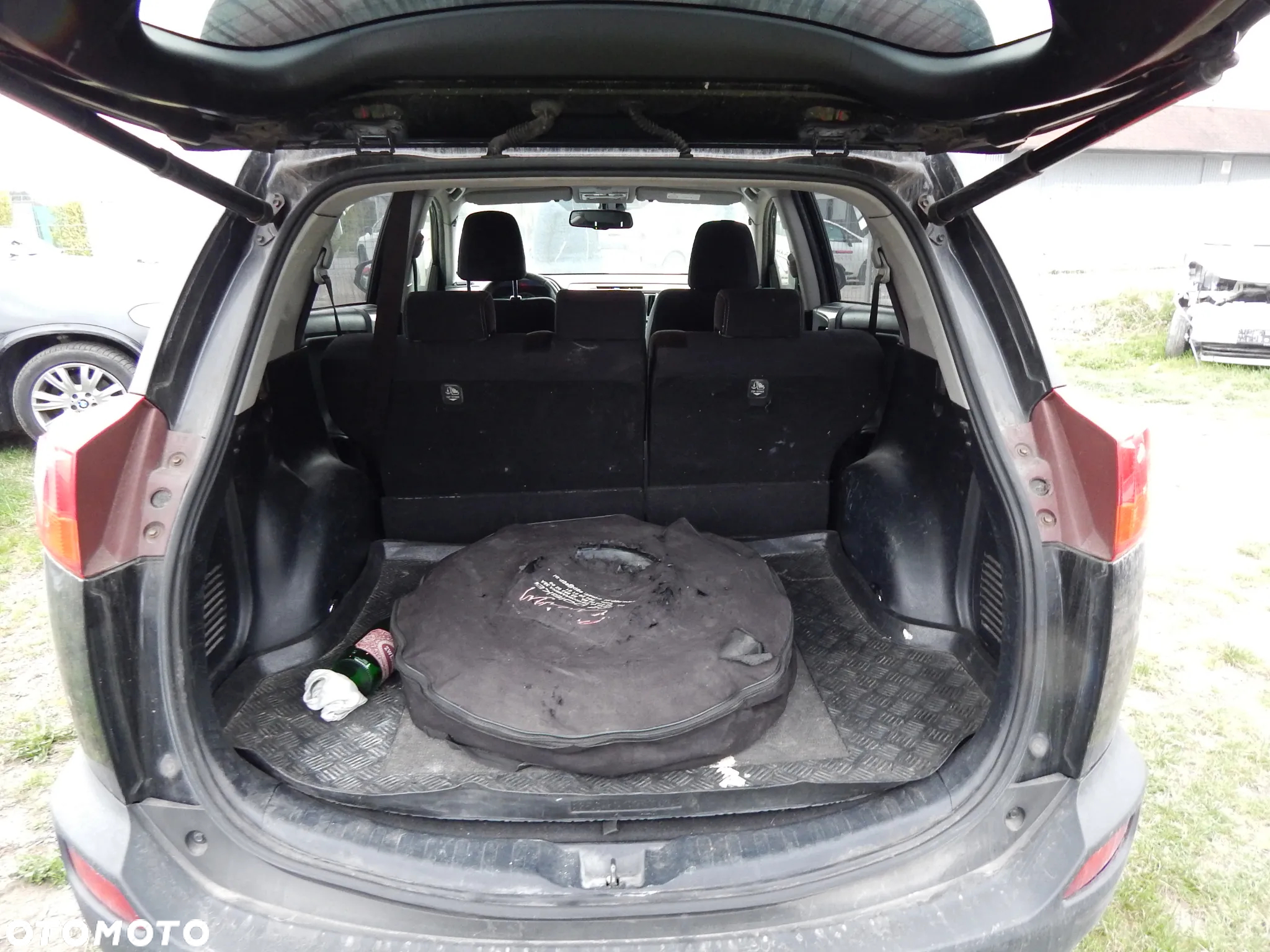 Toyota RAV4 - 13