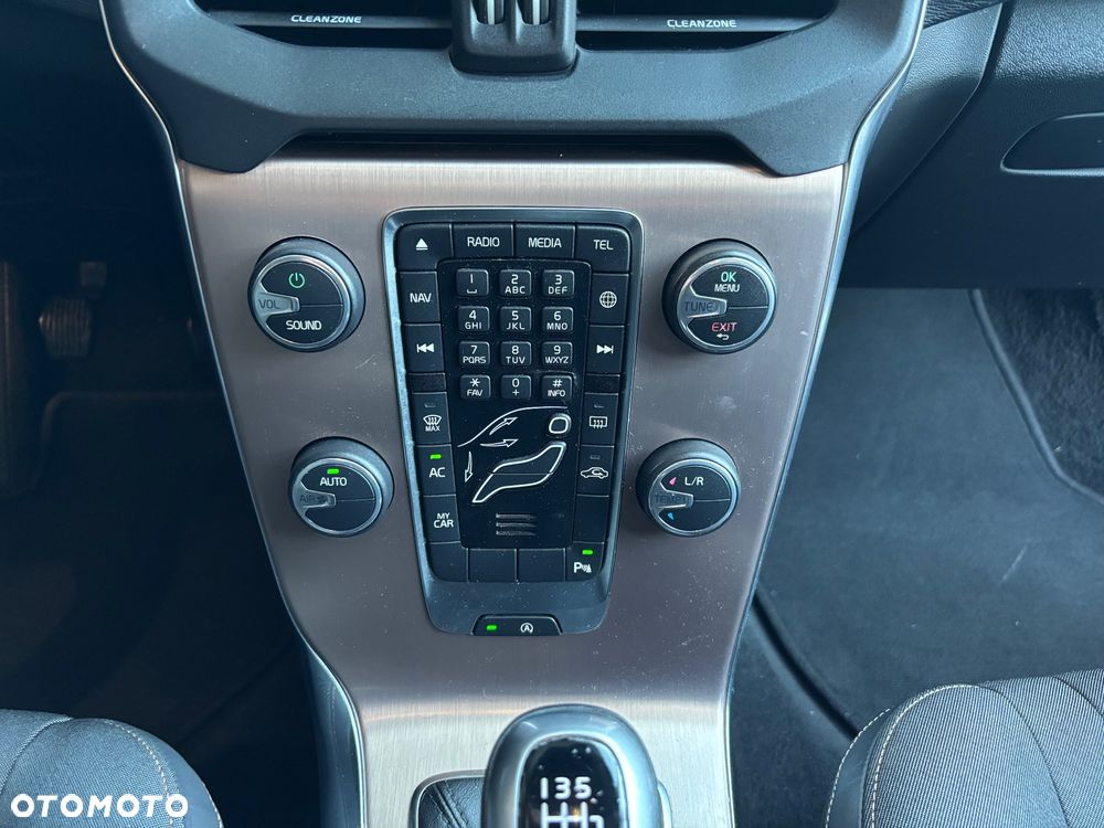 Volvo V40 Cross Country D3 Drive-E Summum - 18