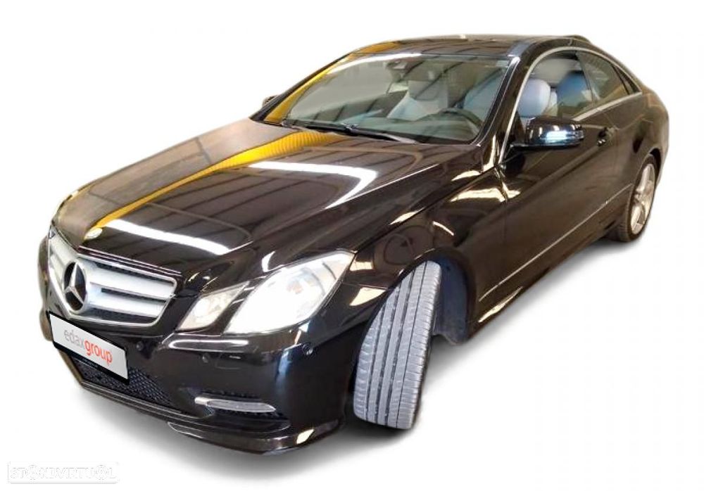 Mercedes-Benz E 220 - 1