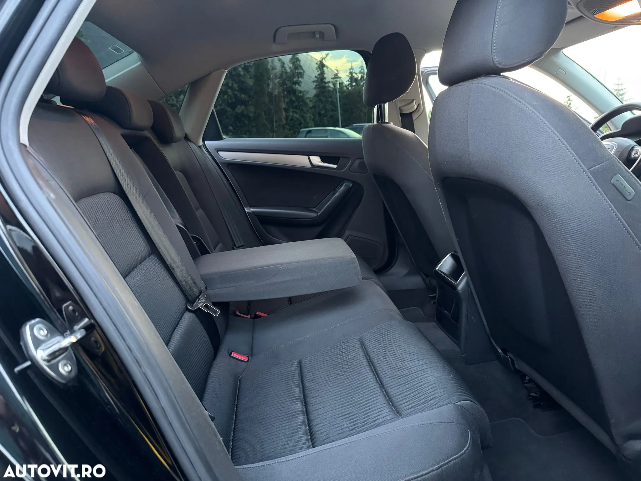 Audi A4 2.0 TDI Avant - 11