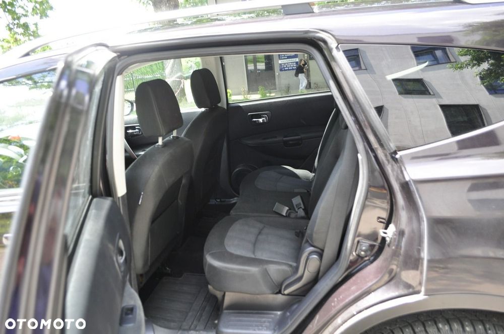 Nissan Qashqai+2 - 9