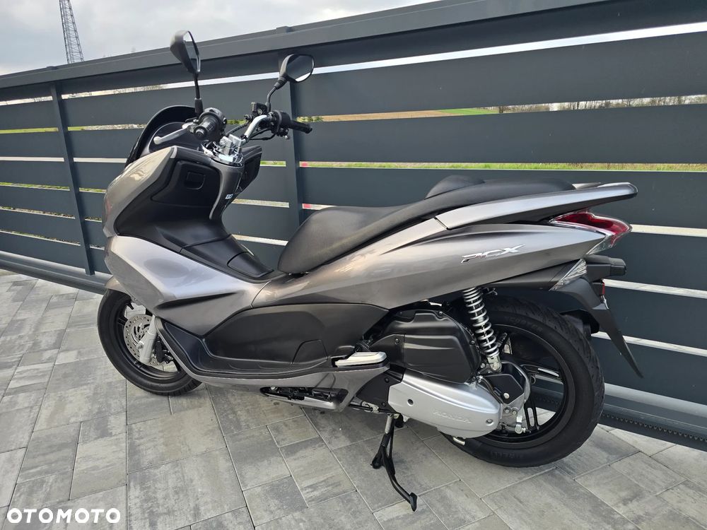 Honda PCX - 5