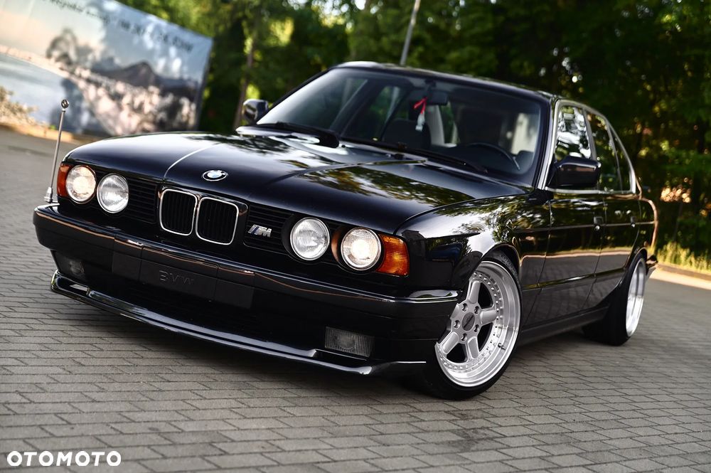 BMW Seria 5 - 1