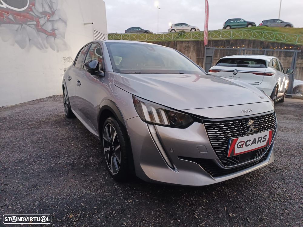 Peugeot e-208 GT - 2
