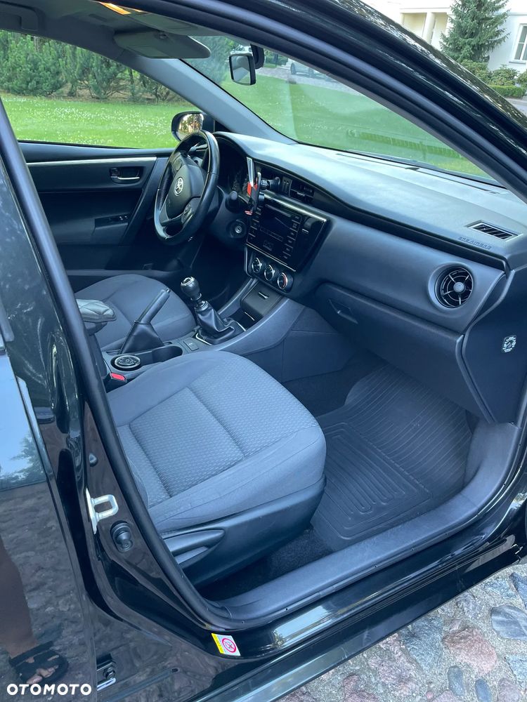 Toyota Corolla 1.6 Active - 6