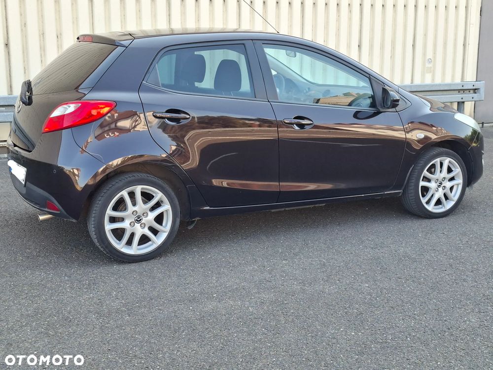 Mazda 2 - 9