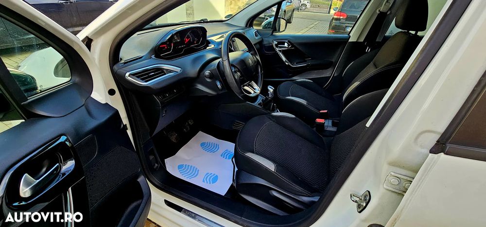 Peugeot 208 PureTech 68 Active - 6