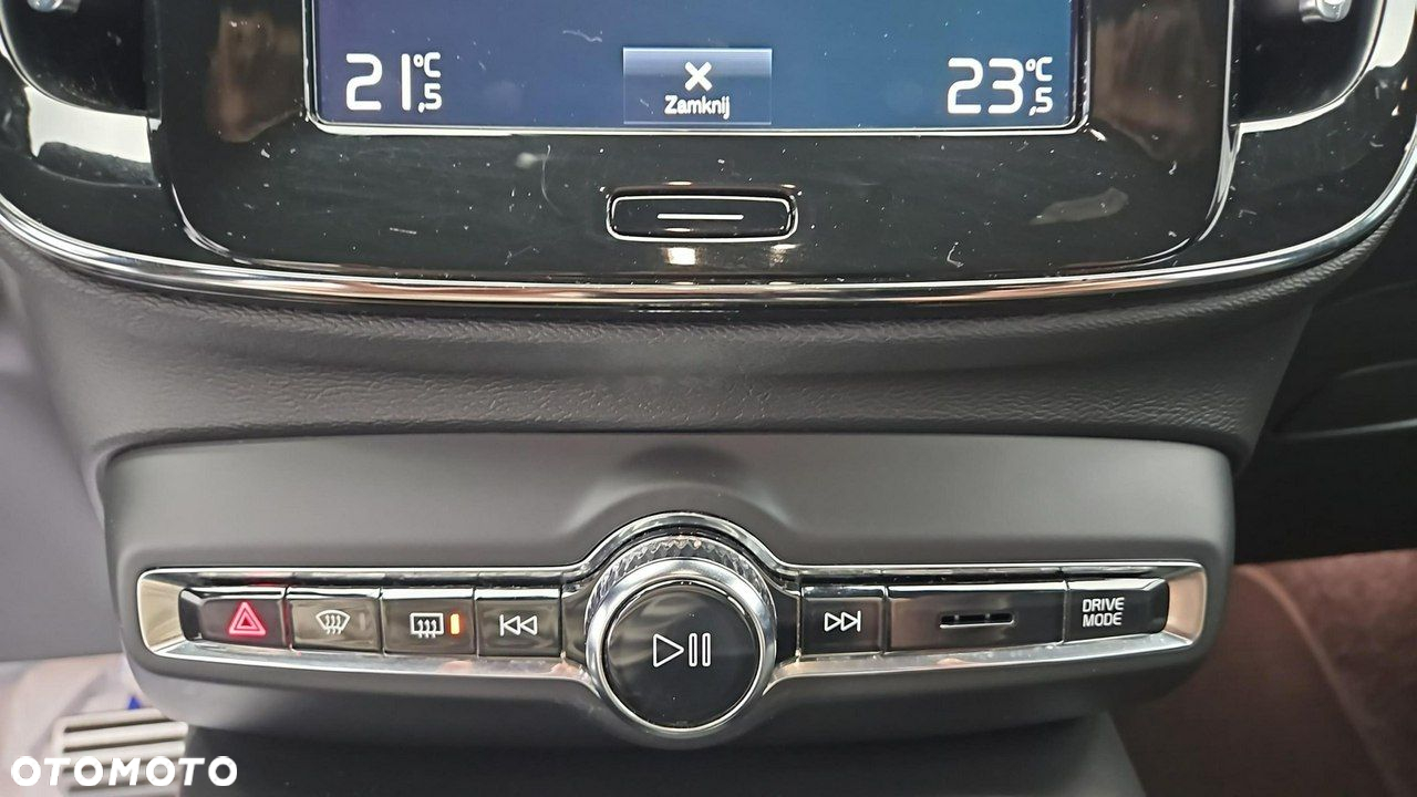 Volvo XC 40 - 19