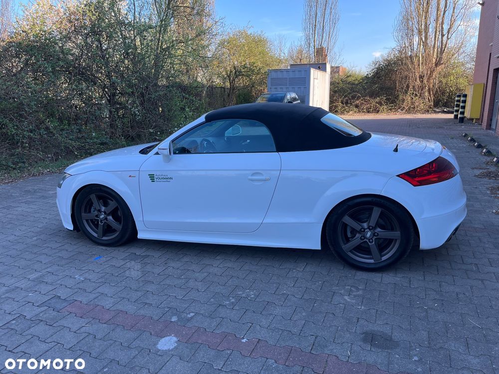 Audi TT Roadster 2.0 TFSI S tronic quattro - 5