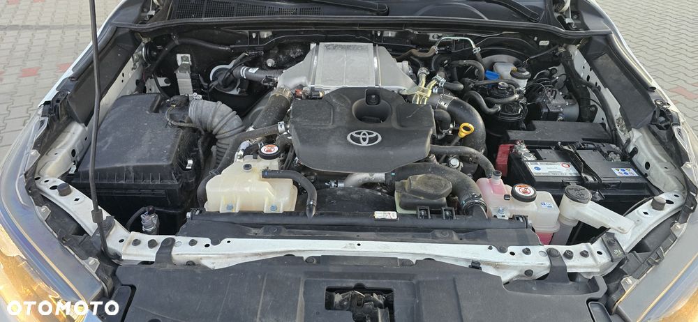 Toyota Hilux 4x4 Extra Cab Duty Comfort - 16