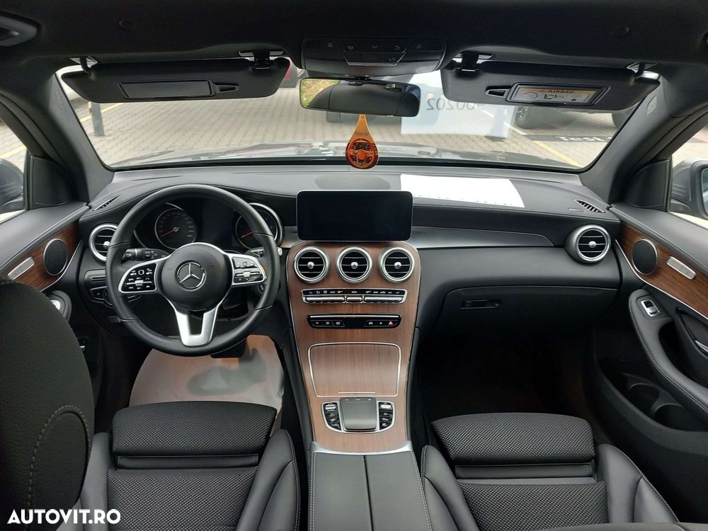 Mercedes-Benz GLC 300 d 4MATIC - 9