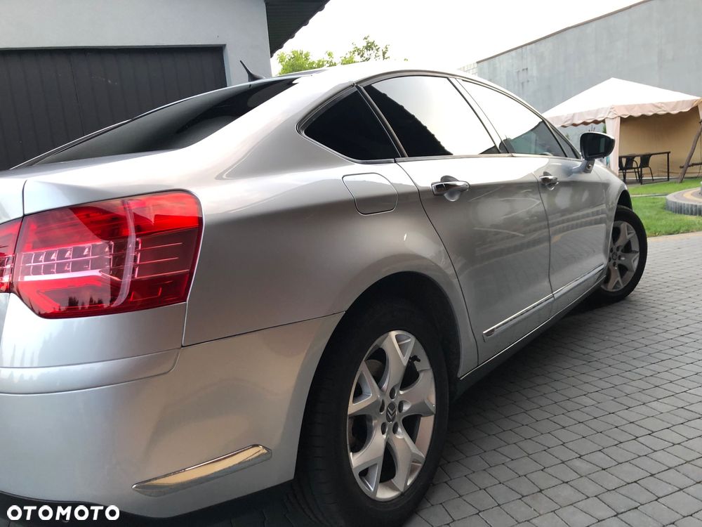 Citroën C5 HDi 135 FAP Confort - 8