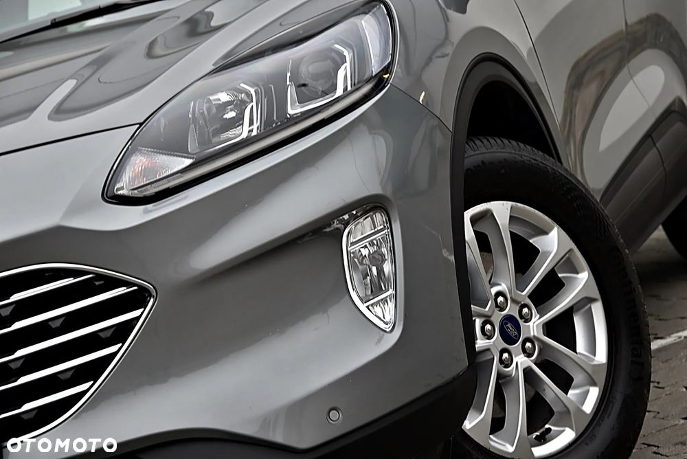 Ford Kuga 2.5 FHEV FWD Titanium - 8