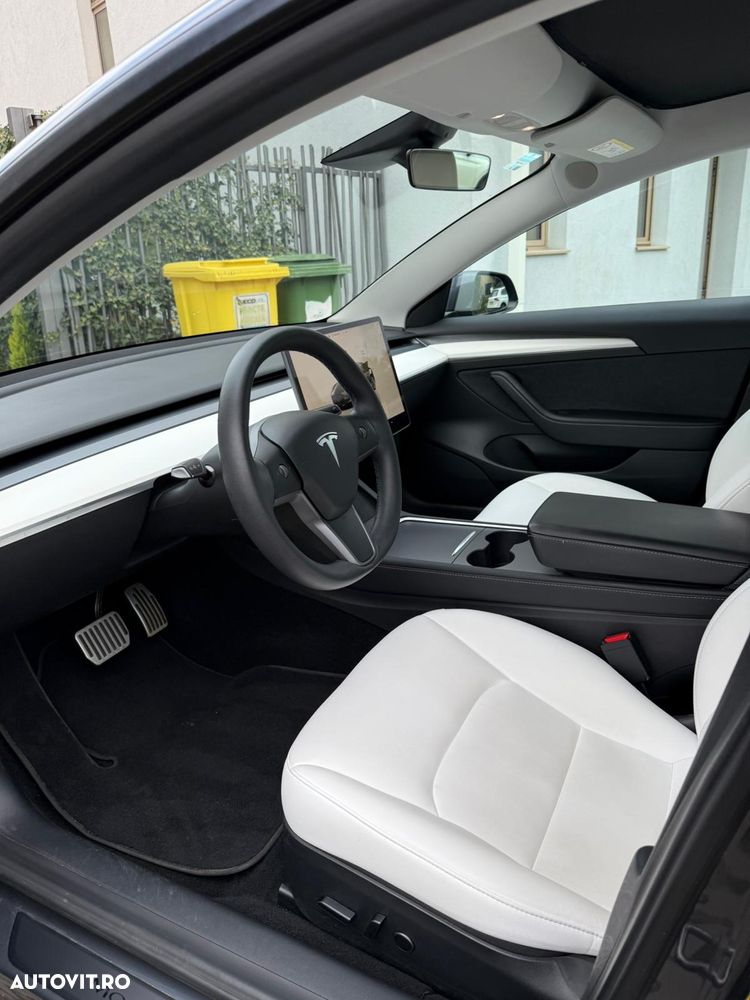 Tesla Model 3 Langstreckenbatterie Allradantrieb Dual Motor - 11