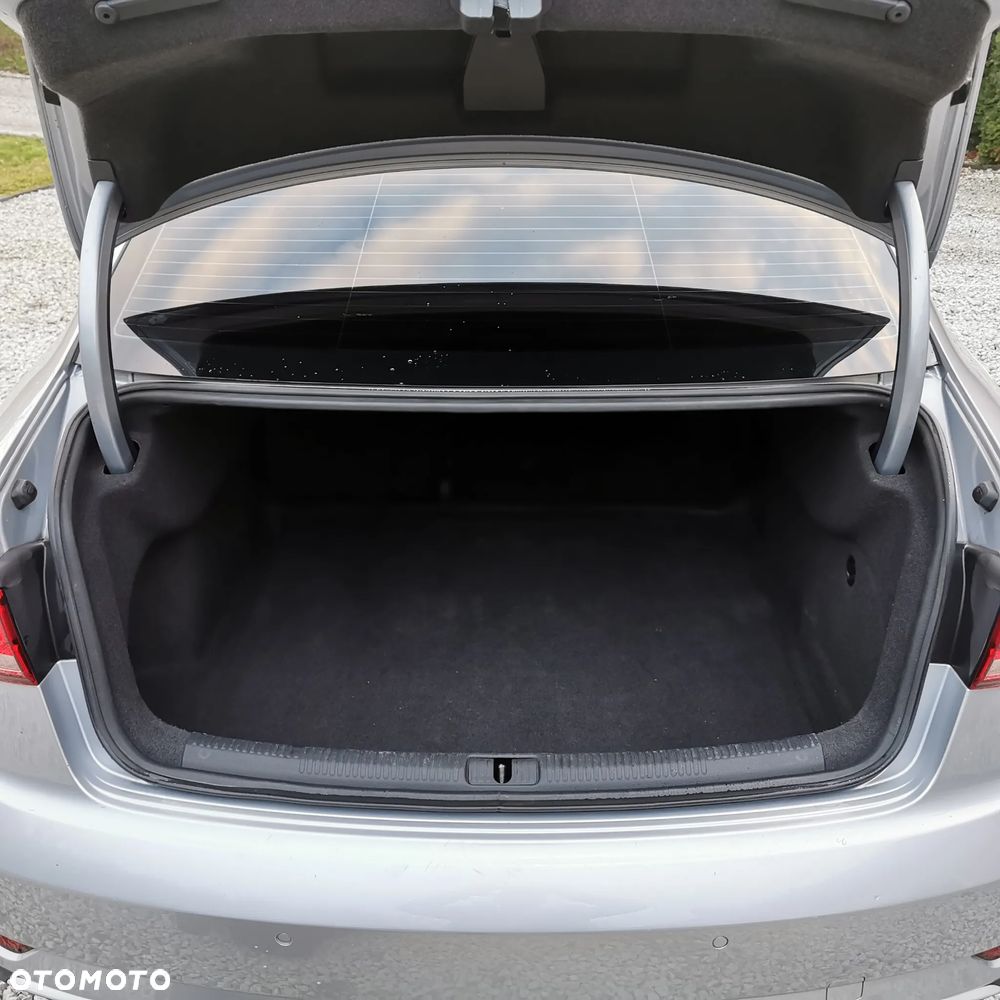 Audi A3 Limousine 2.0 TDI S tronic - 9