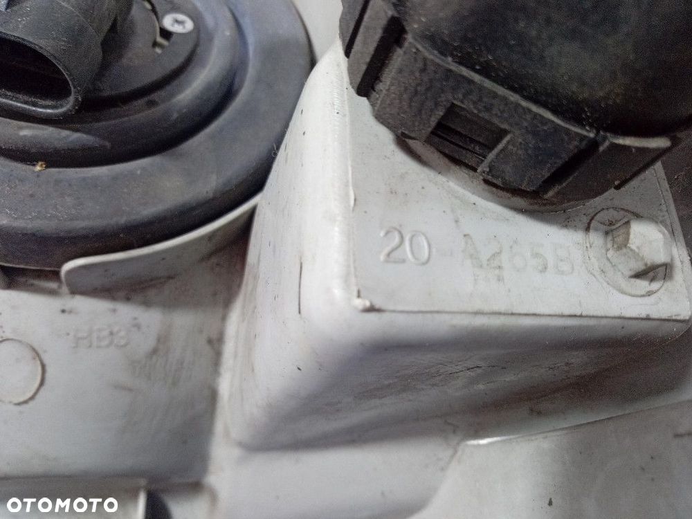 TOYOTA COROLLA E12 KOMBI REFLEKTOR PRAWY LAMPA PRZÓD EU 20A265B - 5