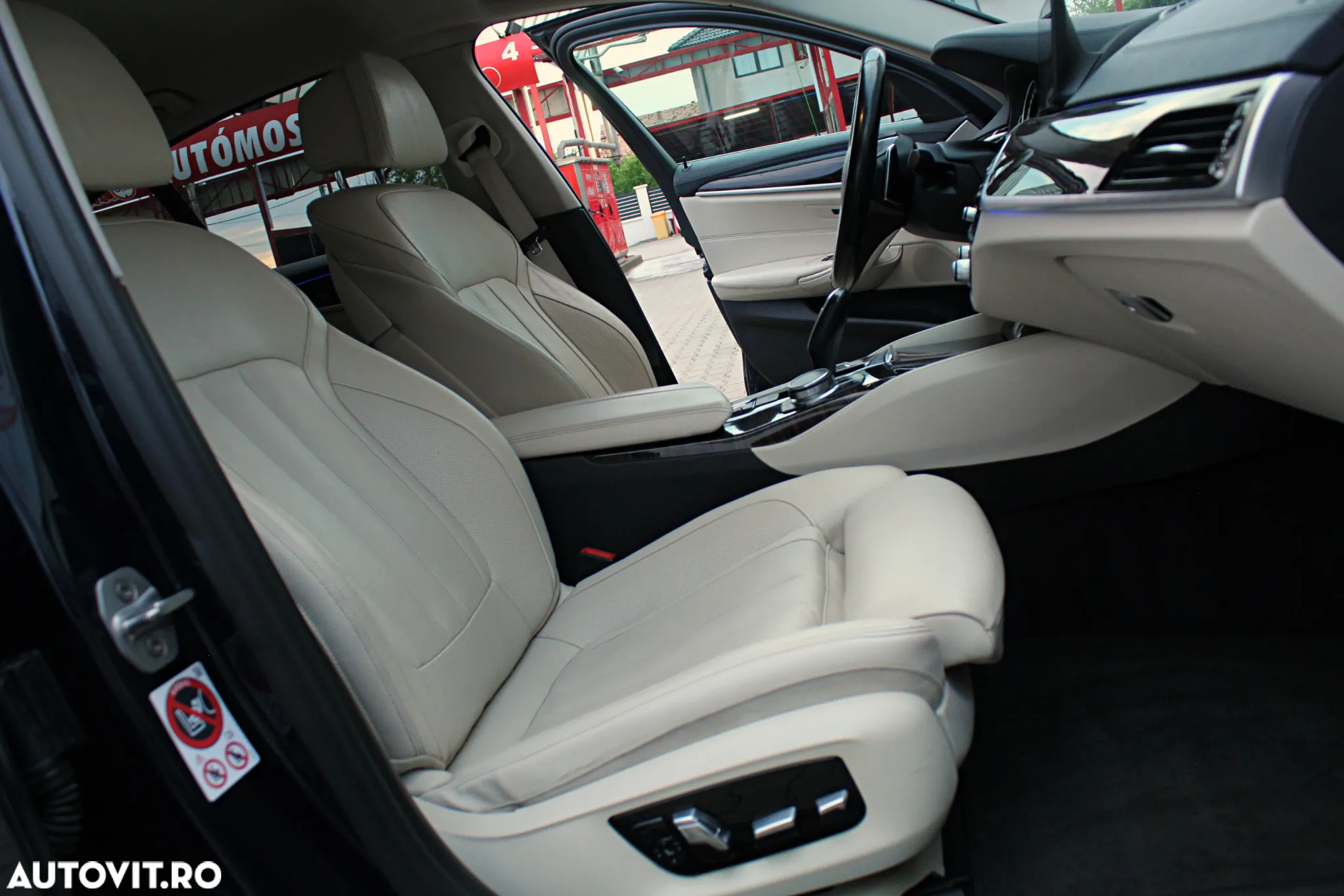 BMW Seria 5 520d xDrive Aut. Luxury Line - 15