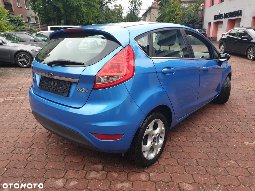 Ford Fiesta 1.6 TDCi Trend - 6