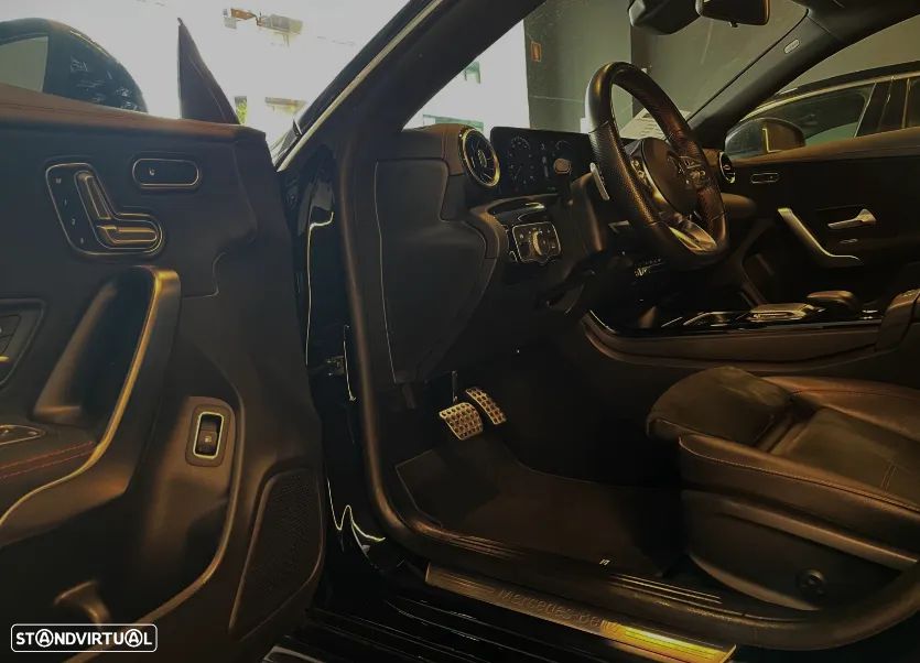 Mercedes-Benz CLA 250 e 8G-DCT AMG Line - 5