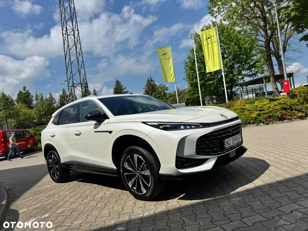 MG HS 1.5 T-GDI Excite DCT - 8