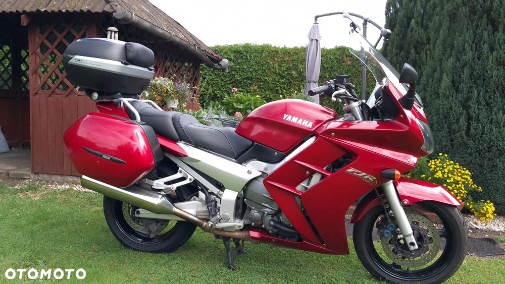 Yamaha FJR - 9