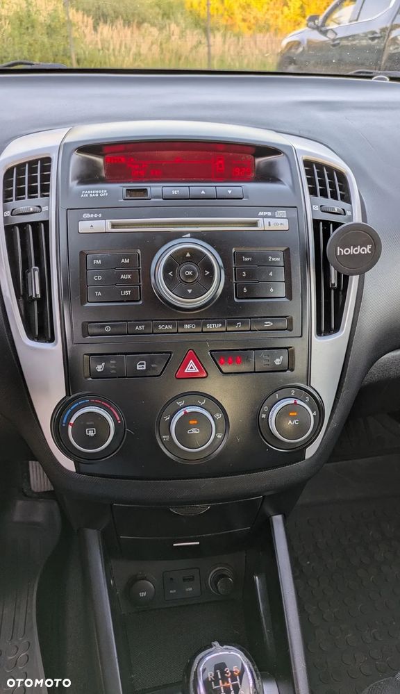 Kia Ceed Cee'd 1.6 Crdi Comfort + - 9