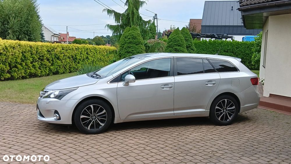 Toyota Avensis 1.8 Multidrive Business Edition - 4