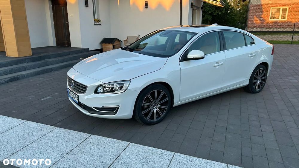 Volvo S60 T5 Drive-E Dynamic Edition (Momentum) - 7
