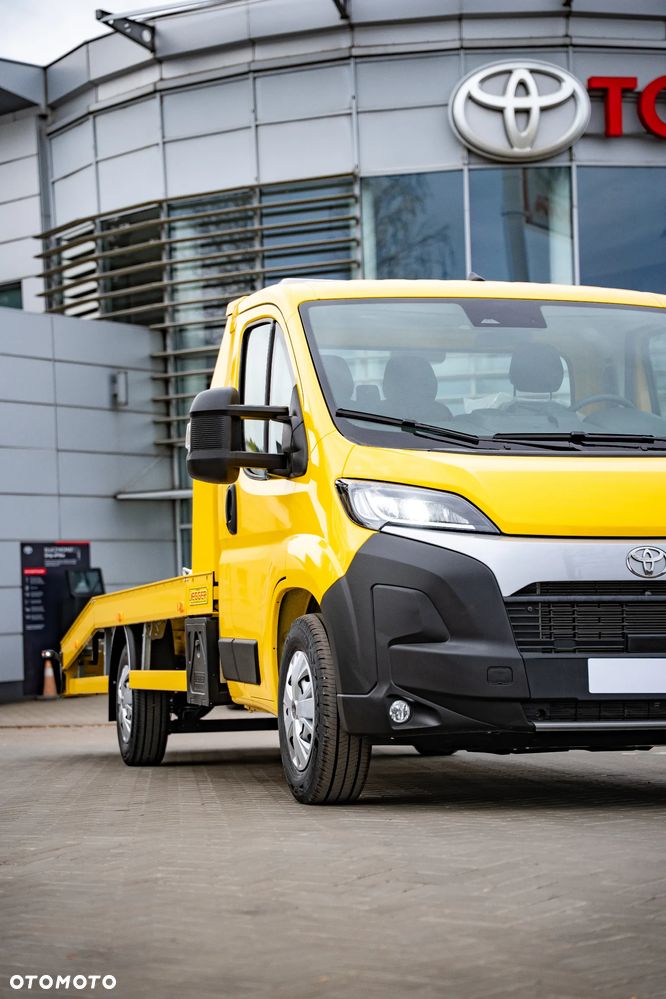 Toyota Proacemax - 37